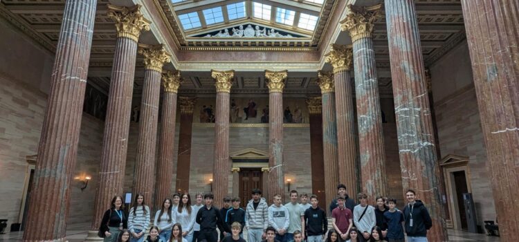 Exkursion der 4. Klassen ins Parlament