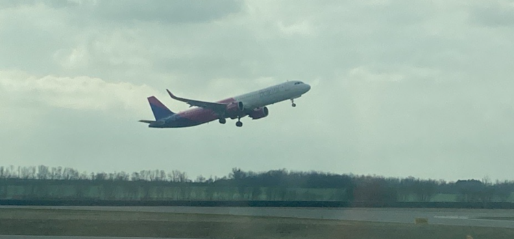 Am Flughafen