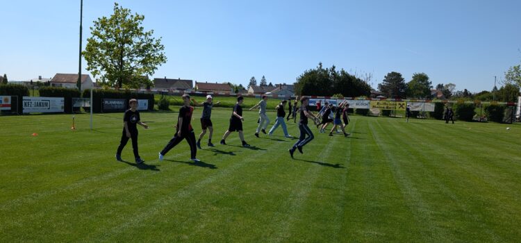Faustballtraining mit dem ÖTB Turnverein Drösing